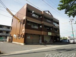 外観写真（昼）
