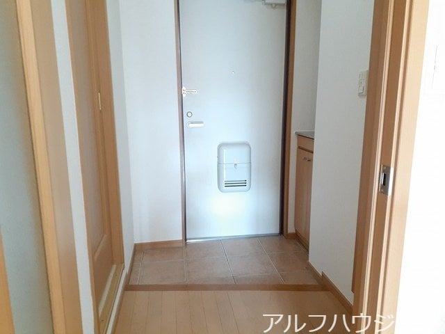  ラ　ヌーヴェル　メゾン