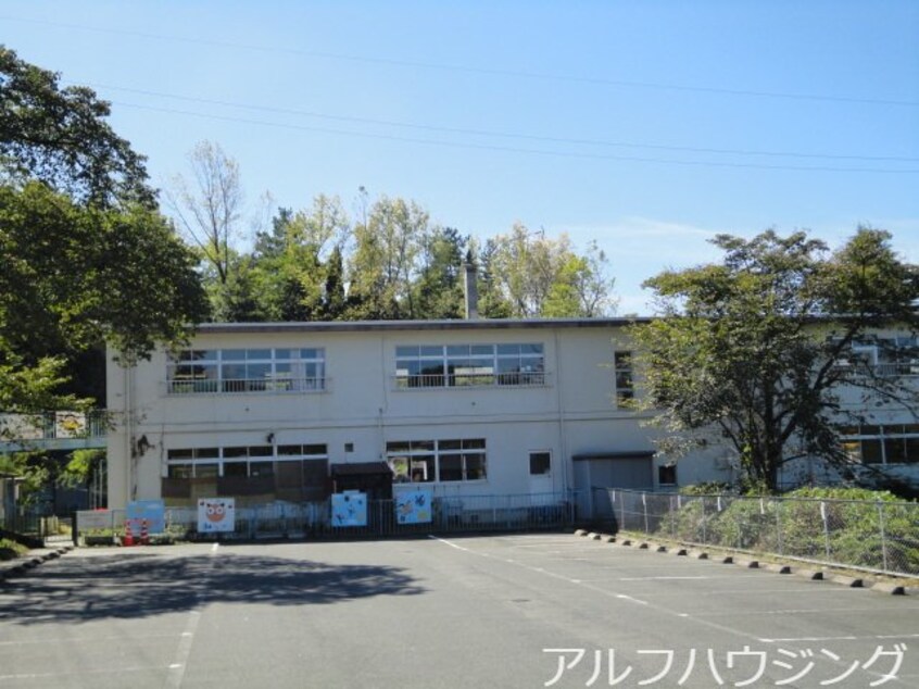 土岐市立下石小学校附属幼稚園(小学校)まで751m Ｅｖｅｒ　Ｇｒｅｅｎ