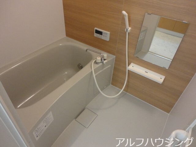 バス／シャワールーム等 グレイシャス