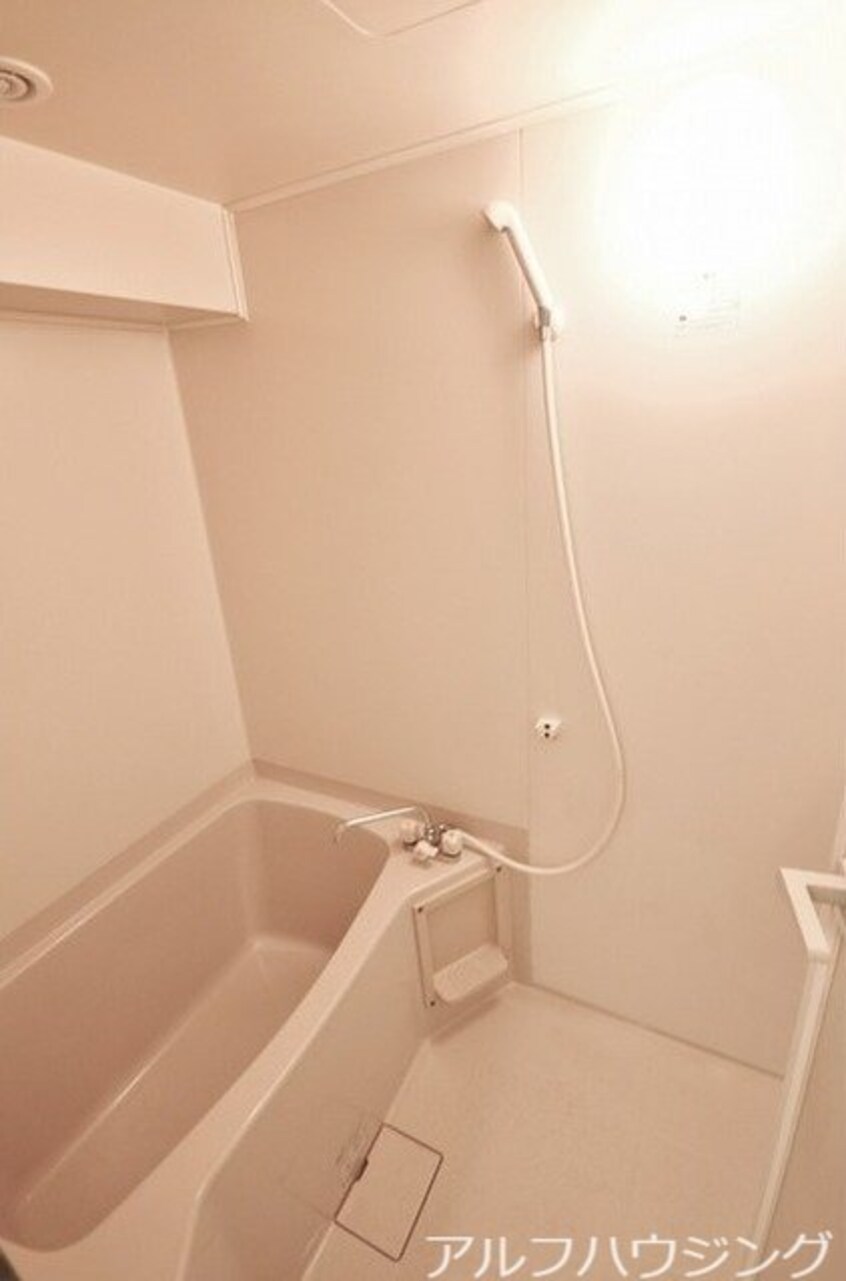  レジデンス・アダージオ