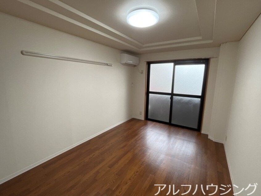  グローリアスＭ・Ａ・Ｋ