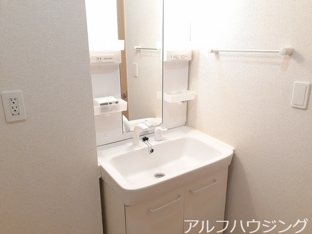  オー　ルージュＢ