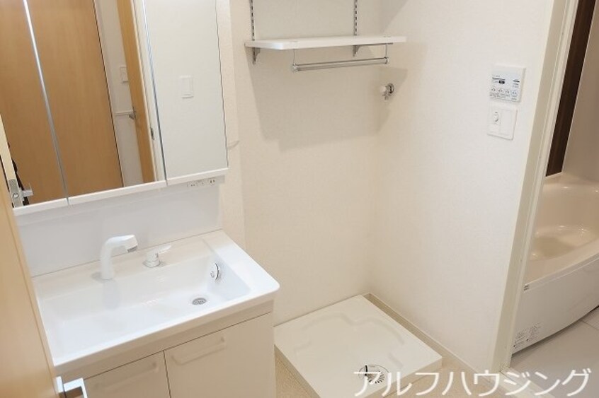  メゾンド　ル　マロン