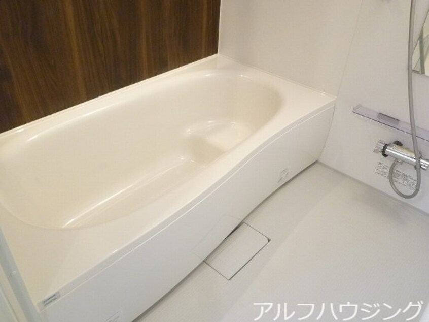  メゾンド　ル　マロン