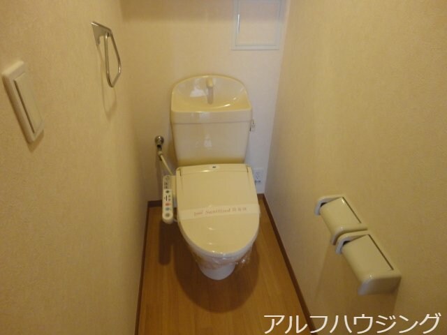 シャワー付トイレ ソレイユ