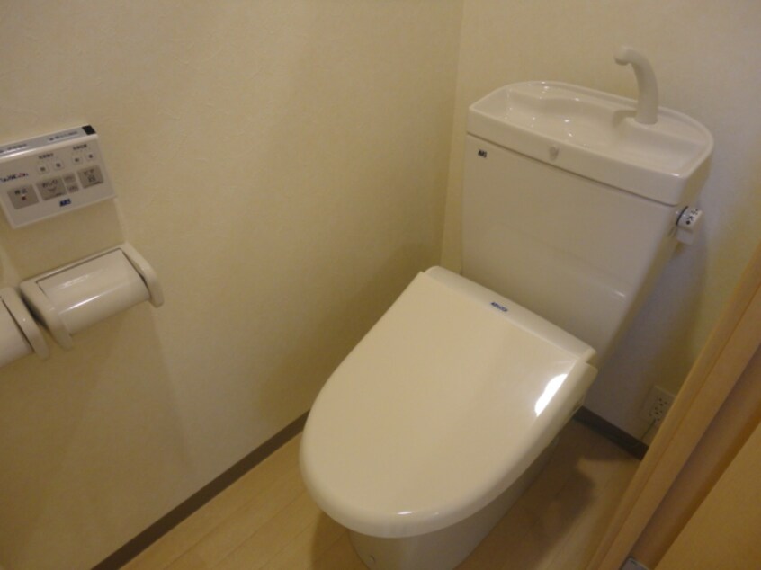 シャワー付トイレ エスペランサ
