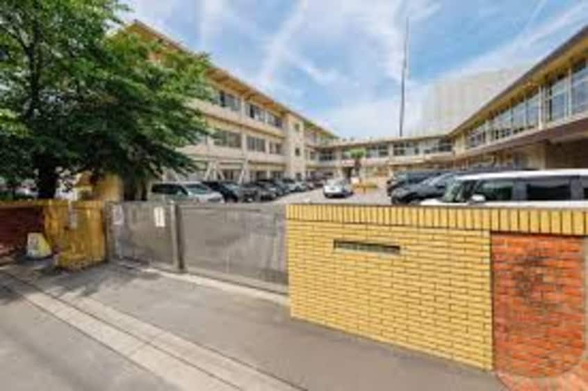 福山市立西小学校(小学校)まで766m オンリーワン