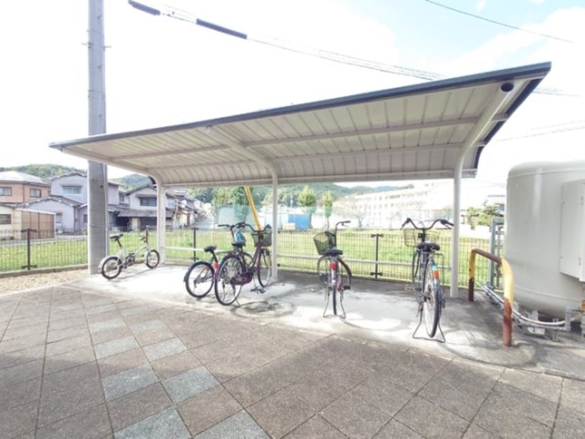  セジュール新市　B棟