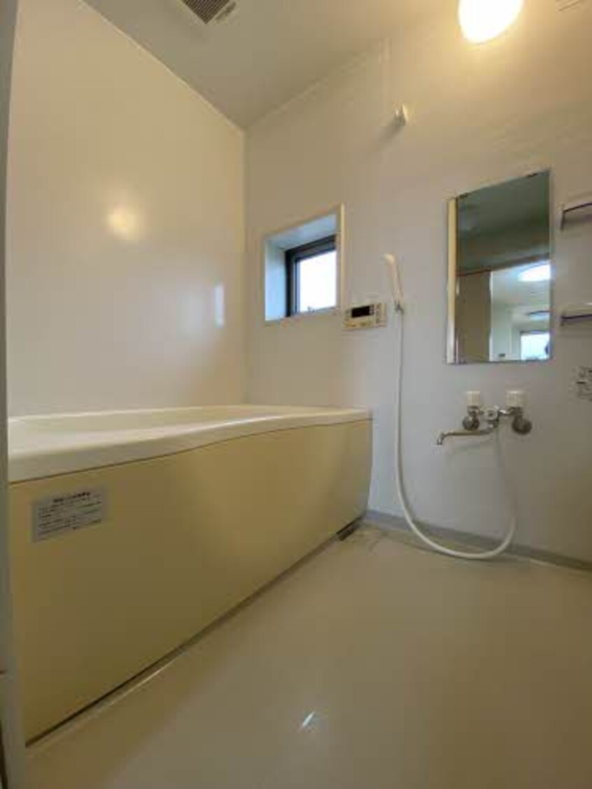  グランティ ワカサ