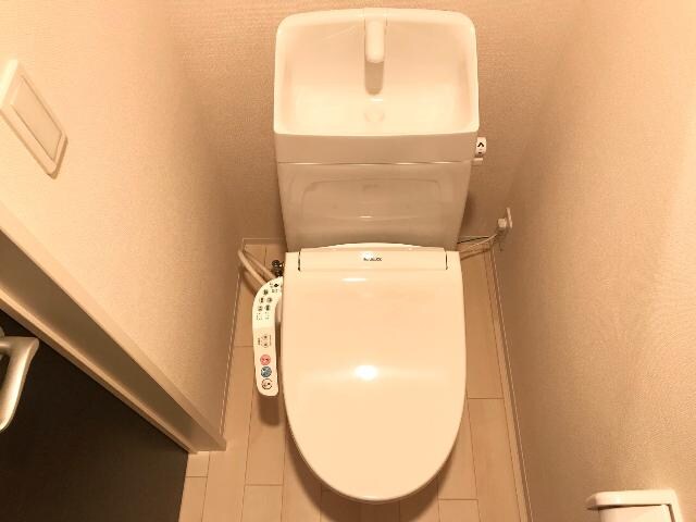 シャワー付トイレ フレール　達