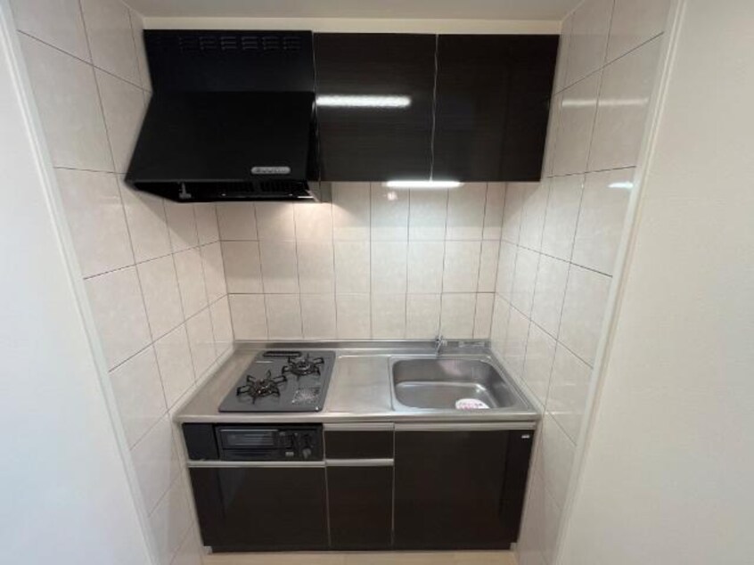 キッチン 山陽本線（中国）/東福山駅 徒歩64分 1階 築9年