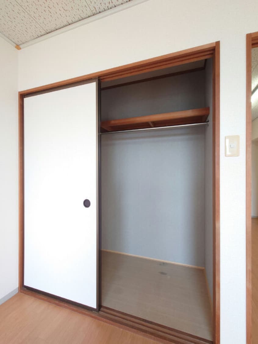  プレジール岡本　A棟