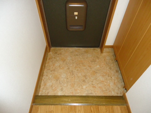 玄関（イメージ） サンライズ・Ｕ