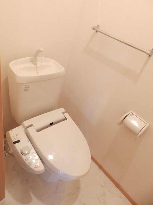  アドラブール戸手