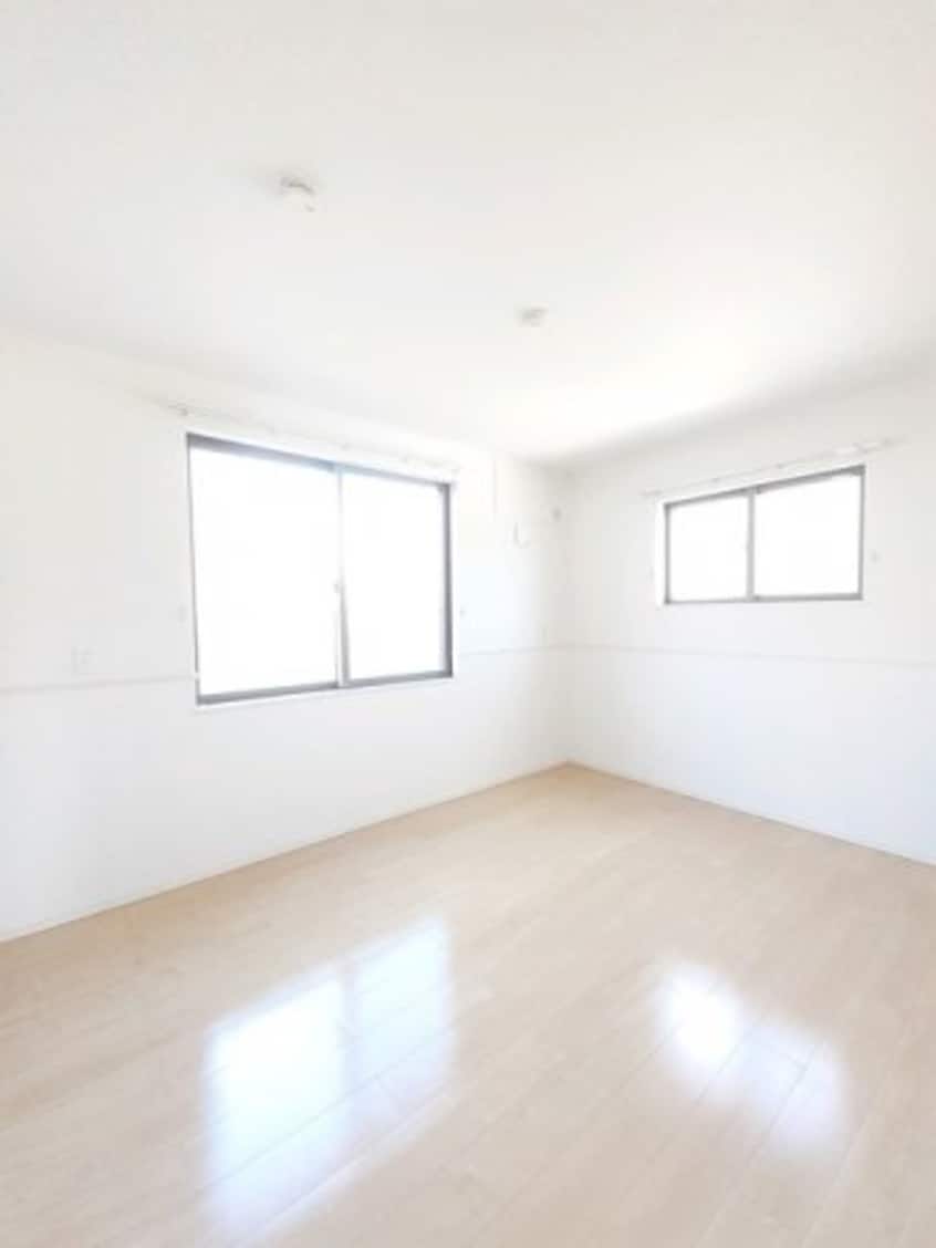  エース　ヒルズ