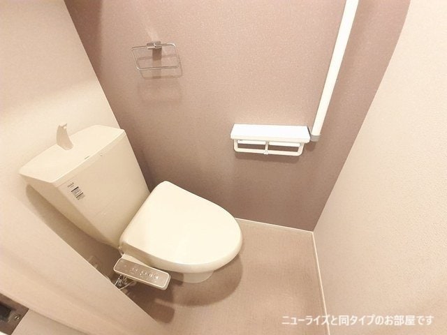  ロイセレストＢ