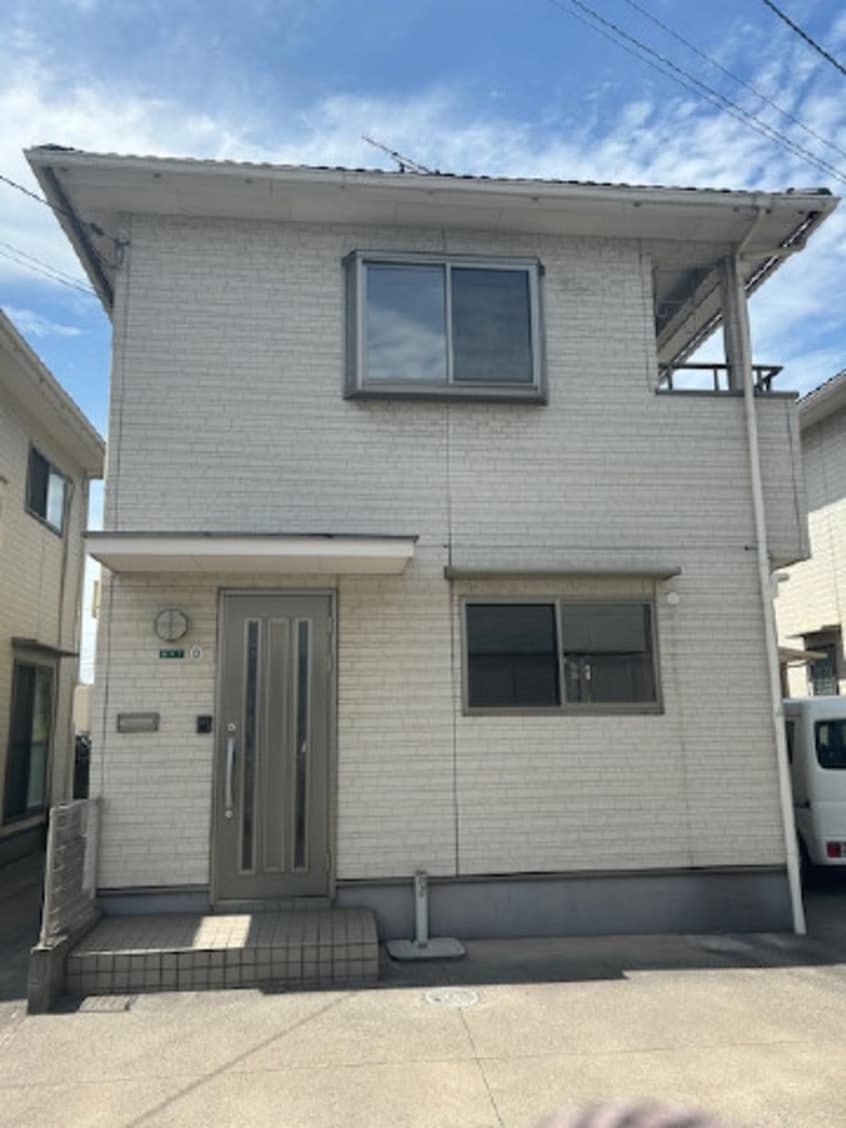  多治米山本住宅