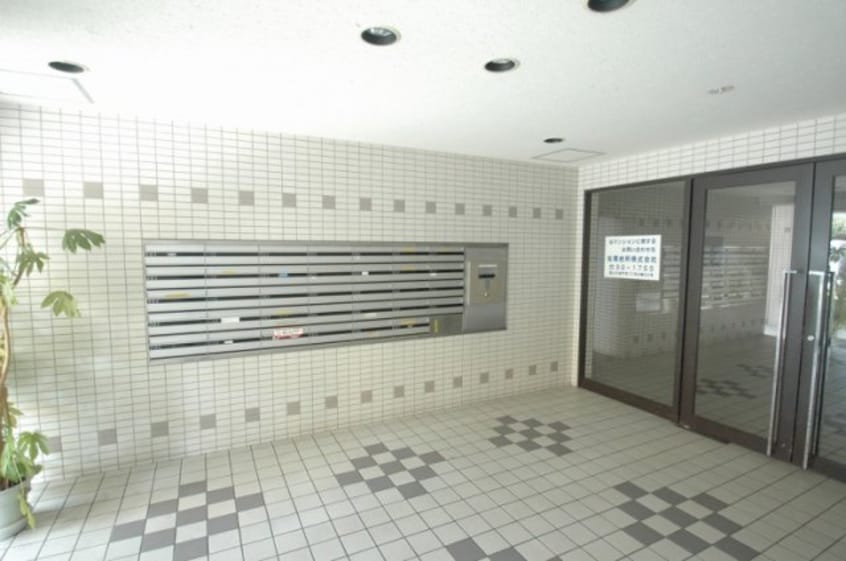  ロイヤルフラッツ福山