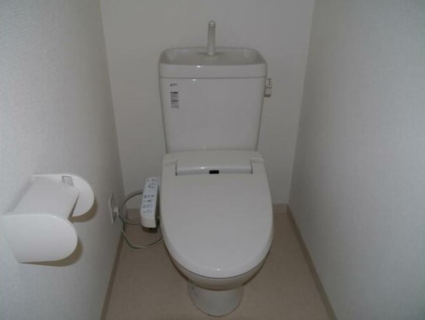  ローゼンコート禄屋