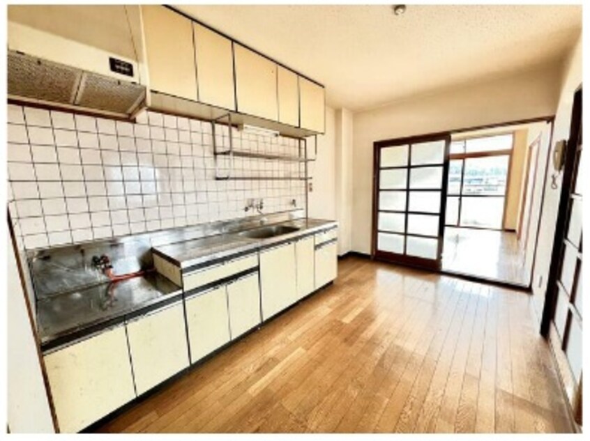  コーポラスアラキ