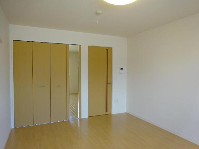 洋室 サンパティー