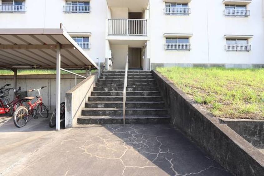  ビレッジハウス大門第二8号棟