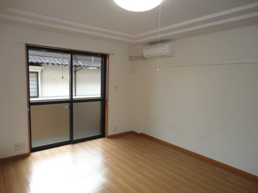 洋室（9.1帖） ソレイユ曙