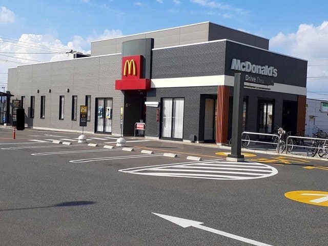 マクドナルド福山新涯中央店まで350m モンレーブＭ