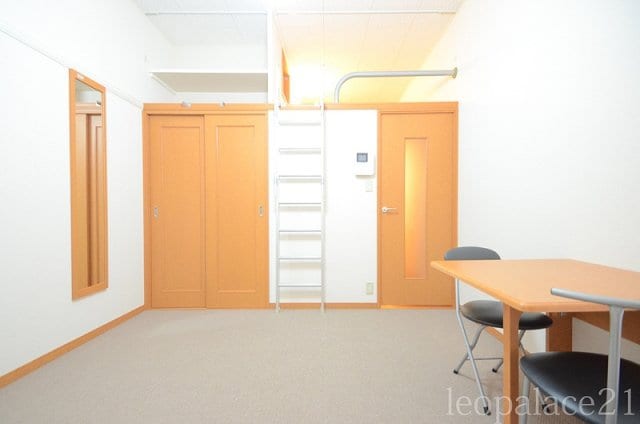 備品や設備仕様は号室等により異なります現地をご確認下さい。 レオパレスル　ポルトＢ