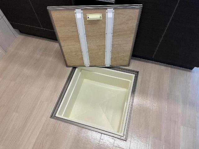 床下収納 ライジングムサシ