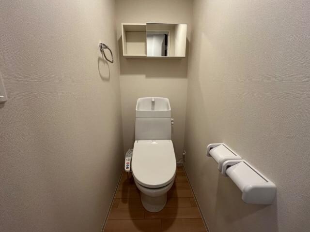 シャワー付トイレ ジュラン