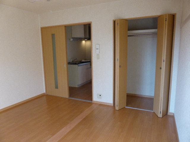  メゾンドヴェール　Ｂ