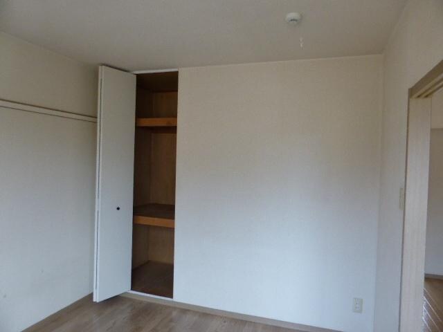  ウィンディア平川B