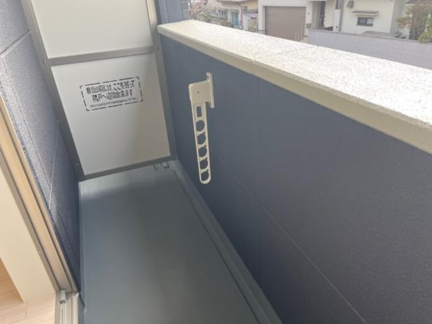 ベランダ エルモ