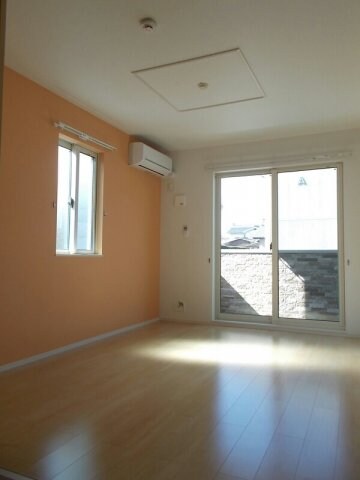  イースト　フラワー