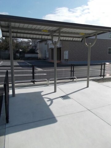  イースト　フラワー