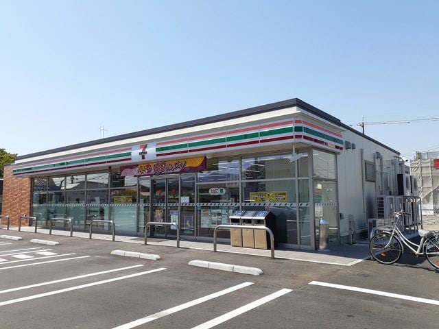 セブンイレブン 福山南手城町2丁目店 115m ヴィルヌーヴアン