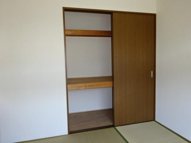 洋室収納 プリベールＳ