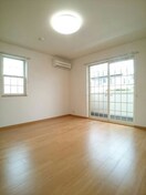  アンジュ・ルナ