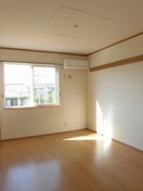  ゴールドクレスト藤井