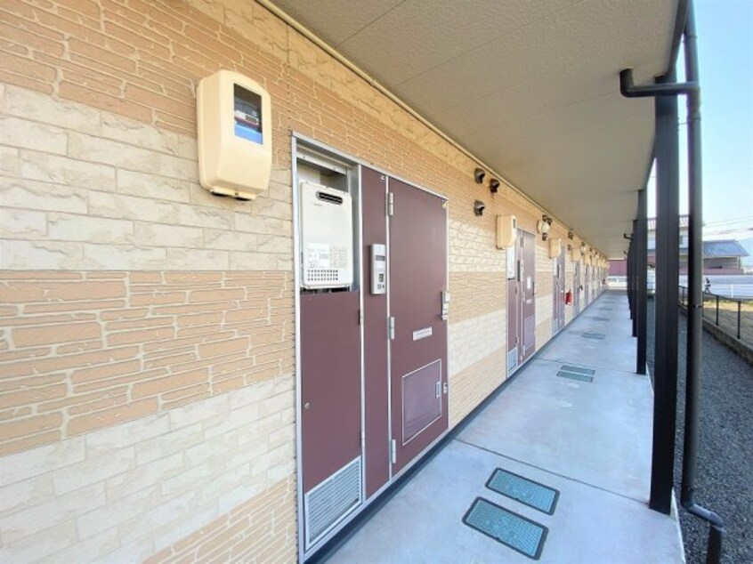  レオパレスアネックス　表