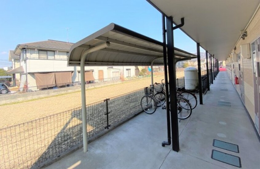  レオパレスアネックス　表