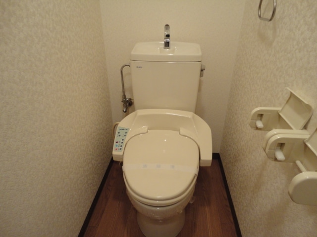 シャワー付トイレ グリーンヒルズ曙