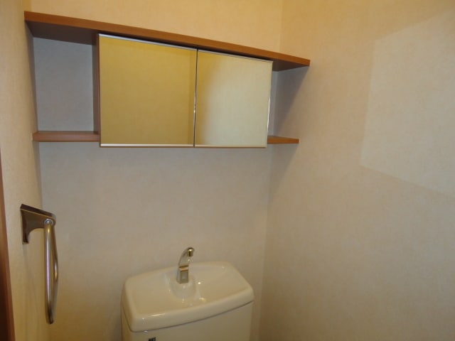 トイレ収納 アルカディア明日香