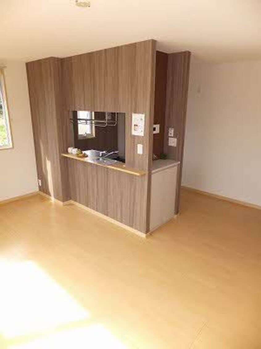  メゾン　ダイイチ