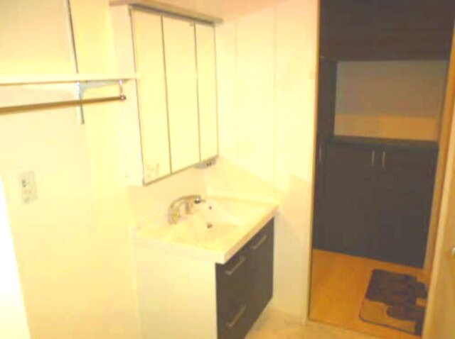  シャーメゾン福山北B棟