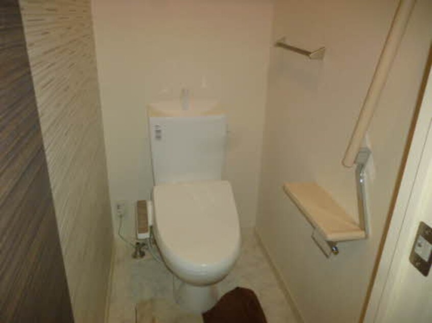  シャーメゾン福山北B棟