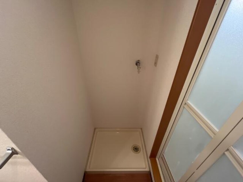 洗濯機置場 ランドマーク曙　壱番館