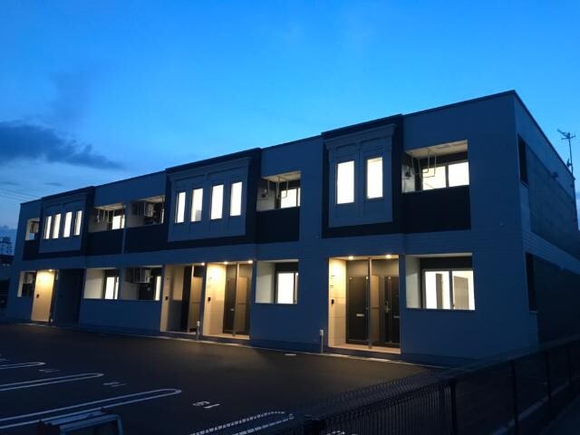 外観写真（夜） ポラリス